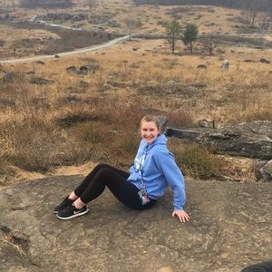 Meet your Posher, Brianna